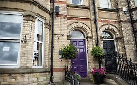 Moorgarth Guest House York